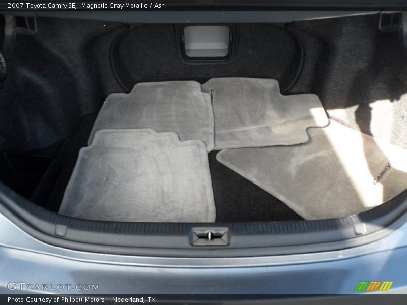 Magnetic Gray Metallic / Ash 2007 Toyota Camry SE