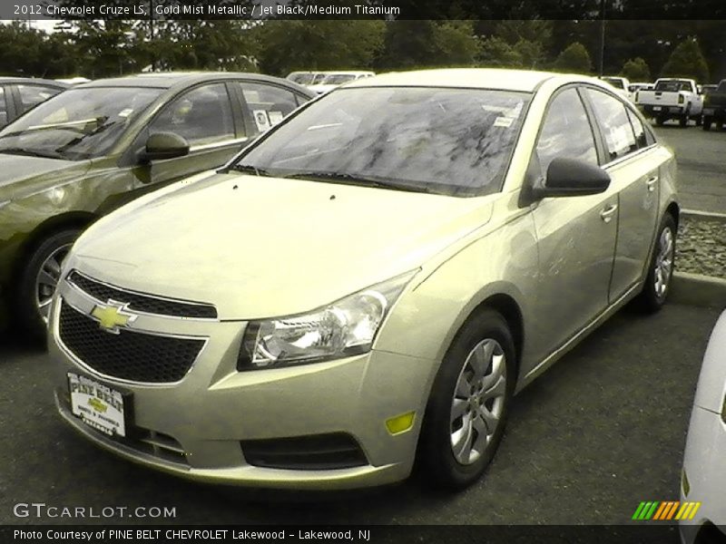 Gold Mist Metallic / Jet Black/Medium Titanium 2012 Chevrolet Cruze LS