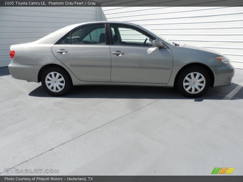 Phantom Gray Pearl / Gray 2005 Toyota Camry LE