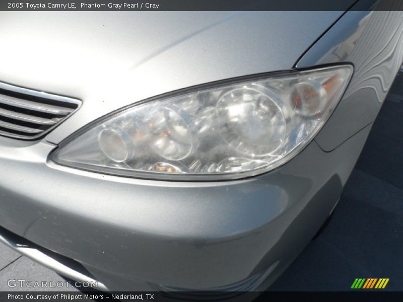 Phantom Gray Pearl / Gray 2005 Toyota Camry LE