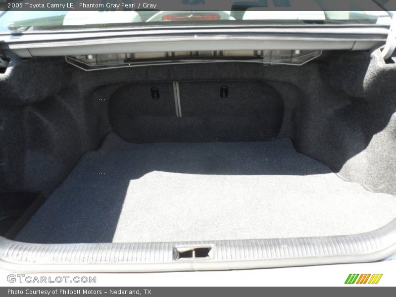 Phantom Gray Pearl / Gray 2005 Toyota Camry LE