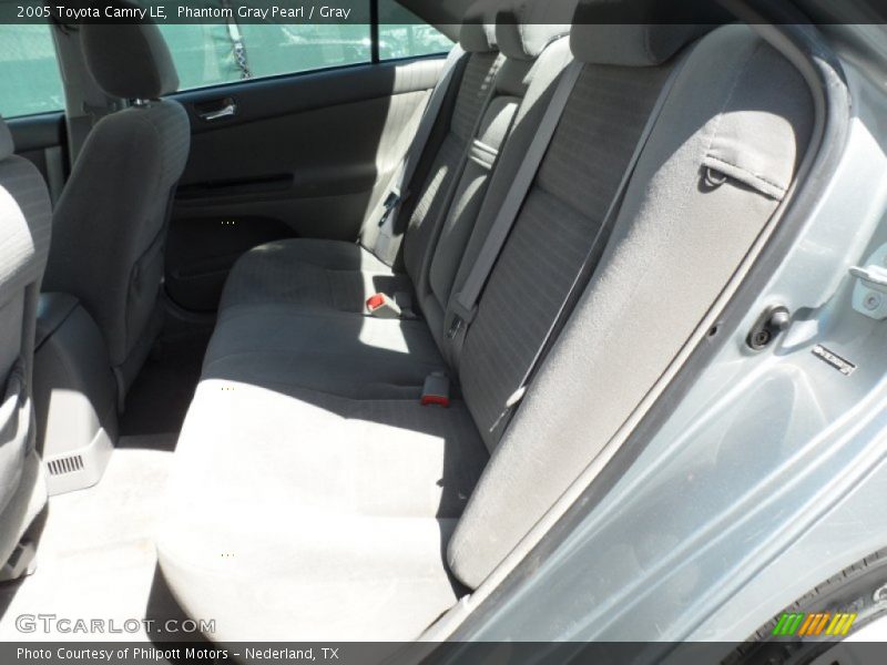 Phantom Gray Pearl / Gray 2005 Toyota Camry LE