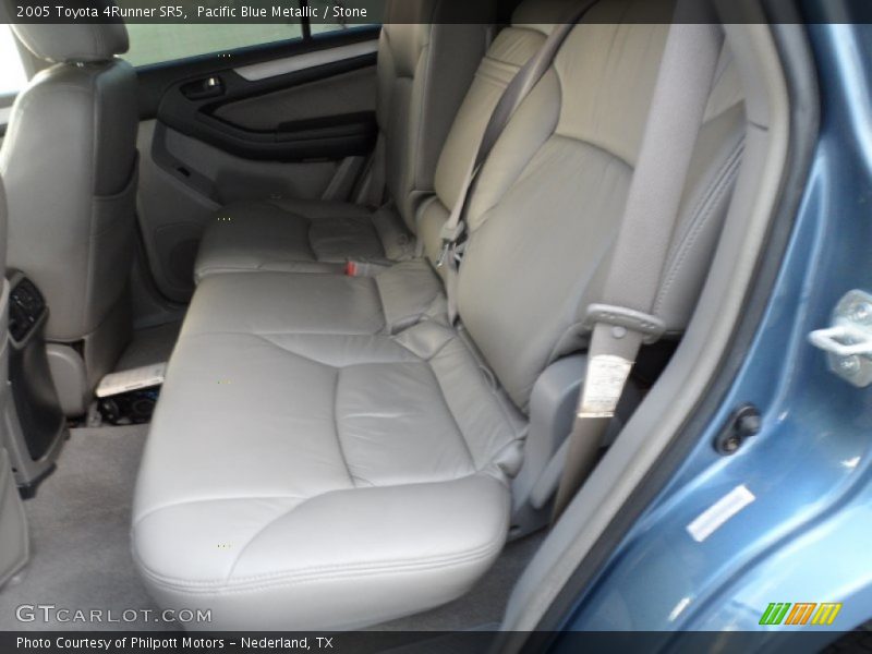 Pacific Blue Metallic / Stone 2005 Toyota 4Runner SR5