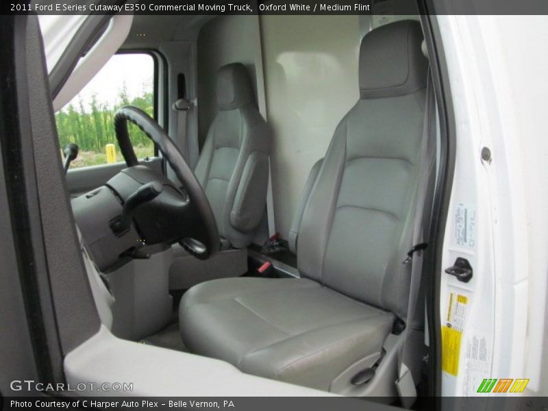 Oxford White / Medium Flint 2011 Ford E Series Cutaway E350 Commercial Moving Truck