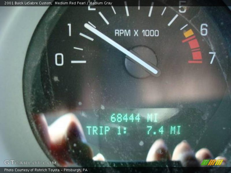 Medium Red Pearl / Medium Gray 2001 Buick LeSabre Custom