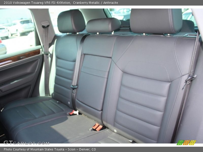 Cranberry Metallic / Anthracite 2010 Volkswagen Touareg VR6 FSI 4XMotion