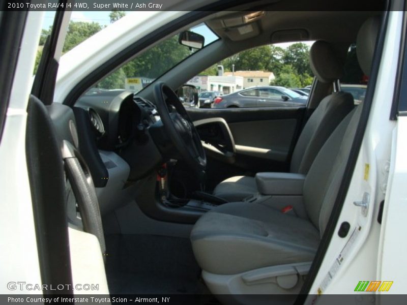 Super White / Ash Gray 2010 Toyota RAV4 I4 4WD