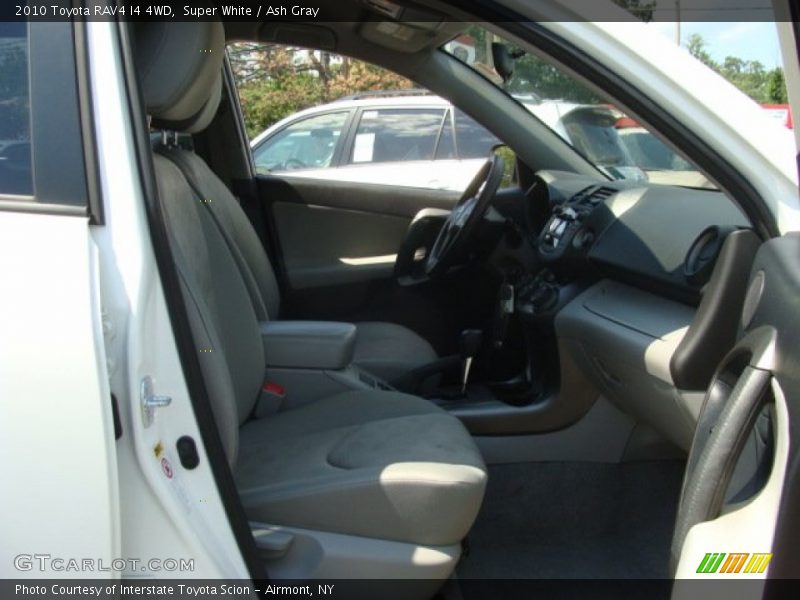 Super White / Ash Gray 2010 Toyota RAV4 I4 4WD