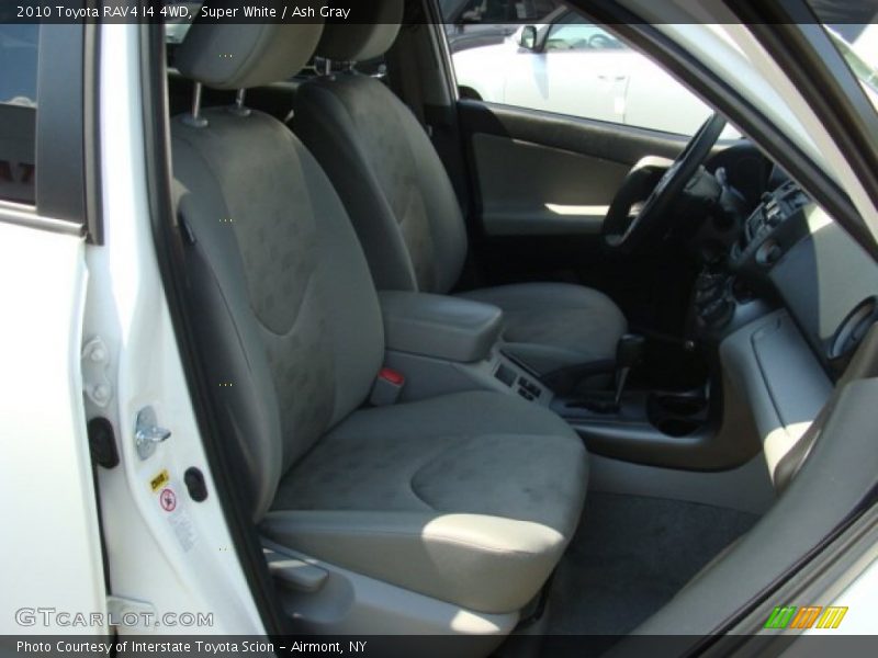 Super White / Ash Gray 2010 Toyota RAV4 I4 4WD