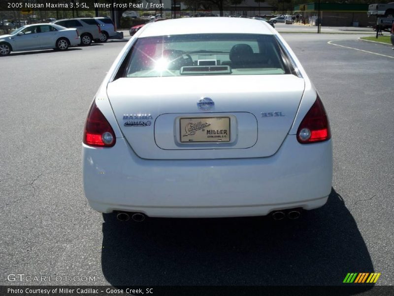 Winter Frost Pearl / Frost 2005 Nissan Maxima 3.5 SL