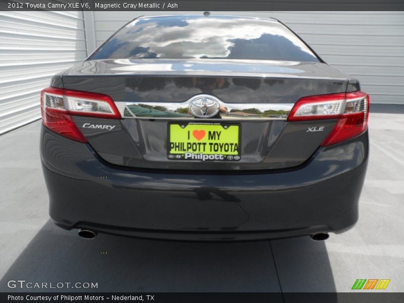 Magnetic Gray Metallic / Ash 2012 Toyota Camry XLE V6