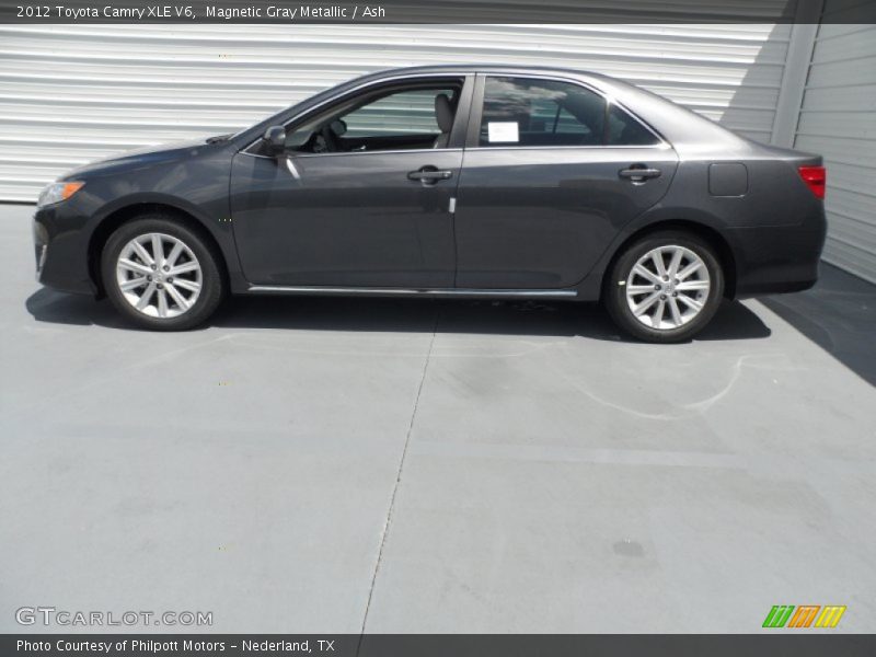 Magnetic Gray Metallic / Ash 2012 Toyota Camry XLE V6