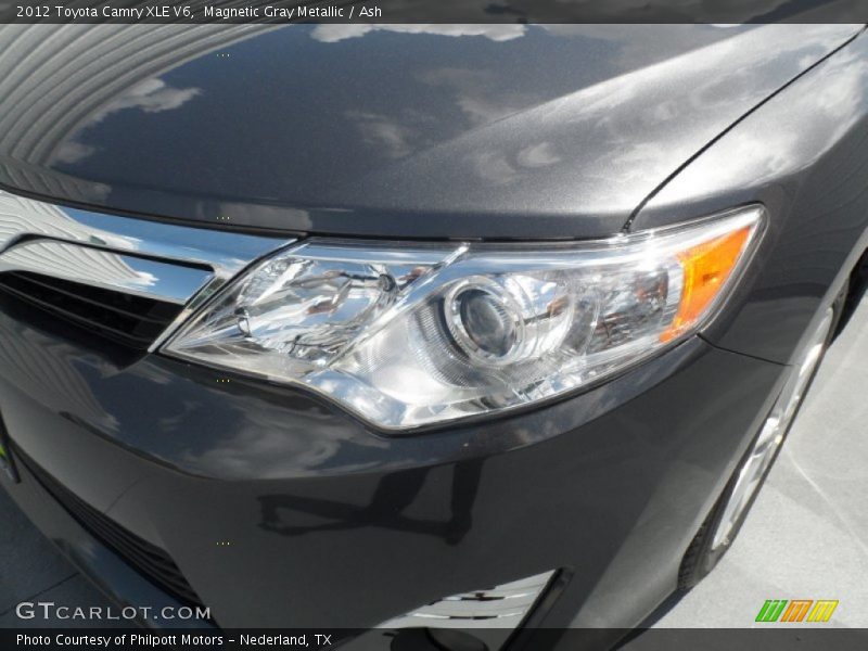Magnetic Gray Metallic / Ash 2012 Toyota Camry XLE V6
