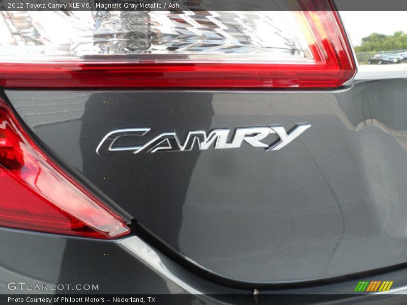 Magnetic Gray Metallic / Ash 2012 Toyota Camry XLE V6
