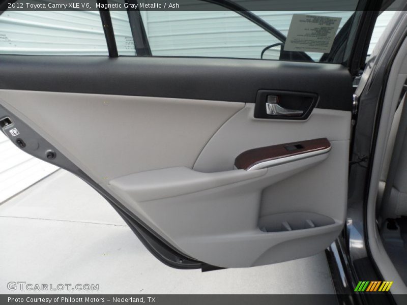 Magnetic Gray Metallic / Ash 2012 Toyota Camry XLE V6