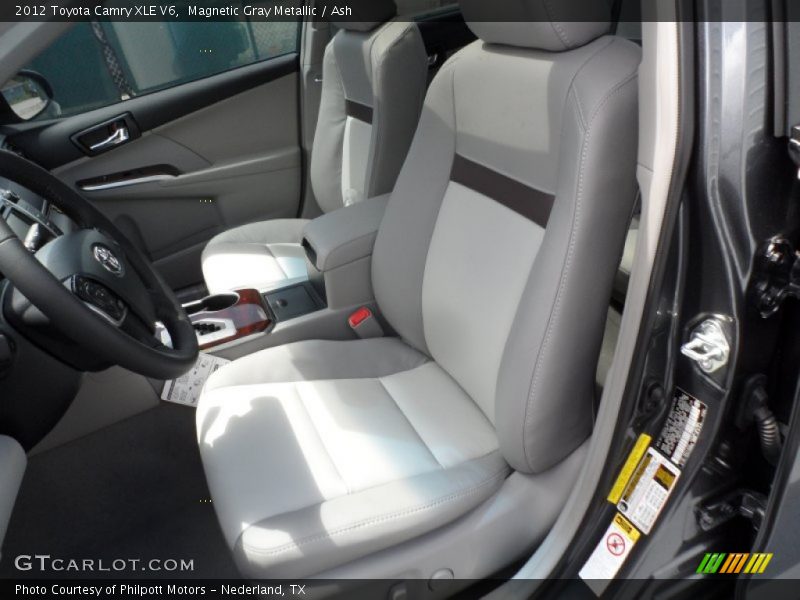 Magnetic Gray Metallic / Ash 2012 Toyota Camry XLE V6