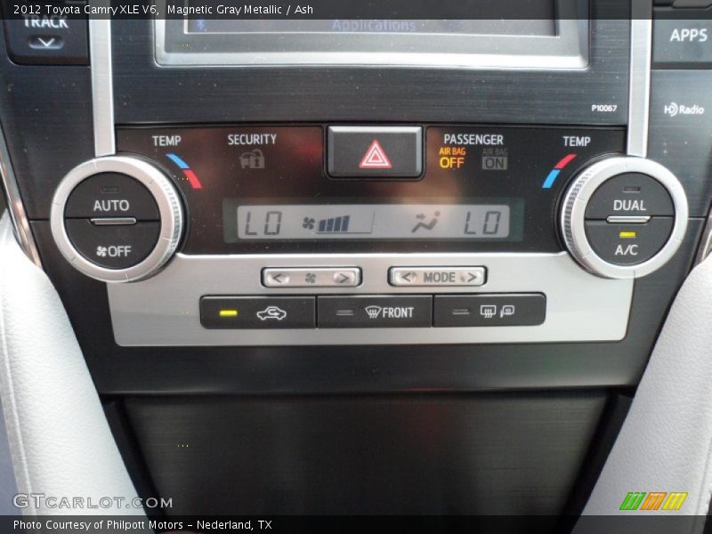 Magnetic Gray Metallic / Ash 2012 Toyota Camry XLE V6
