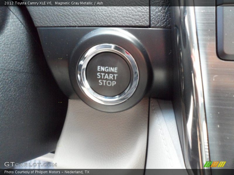 Magnetic Gray Metallic / Ash 2012 Toyota Camry XLE V6