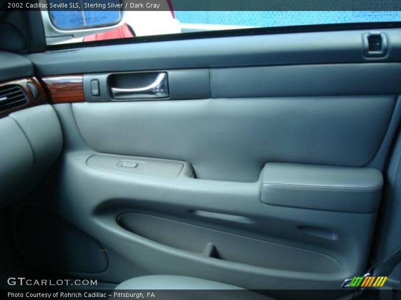 Sterling Silver / Dark Gray 2002 Cadillac Seville SLS