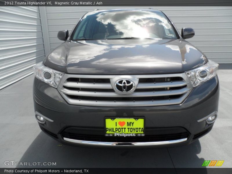 Magnetic Gray Metallic / Ash 2012 Toyota Highlander V6