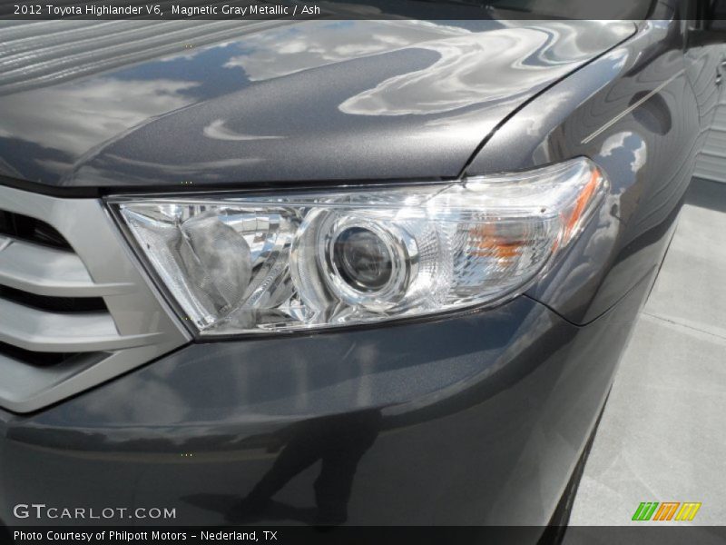 Magnetic Gray Metallic / Ash 2012 Toyota Highlander V6