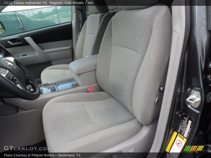 Magnetic Gray Metallic / Ash 2012 Toyota Highlander V6