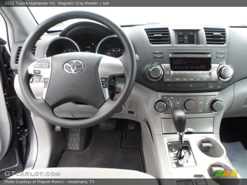 Magnetic Gray Metallic / Ash 2012 Toyota Highlander V6