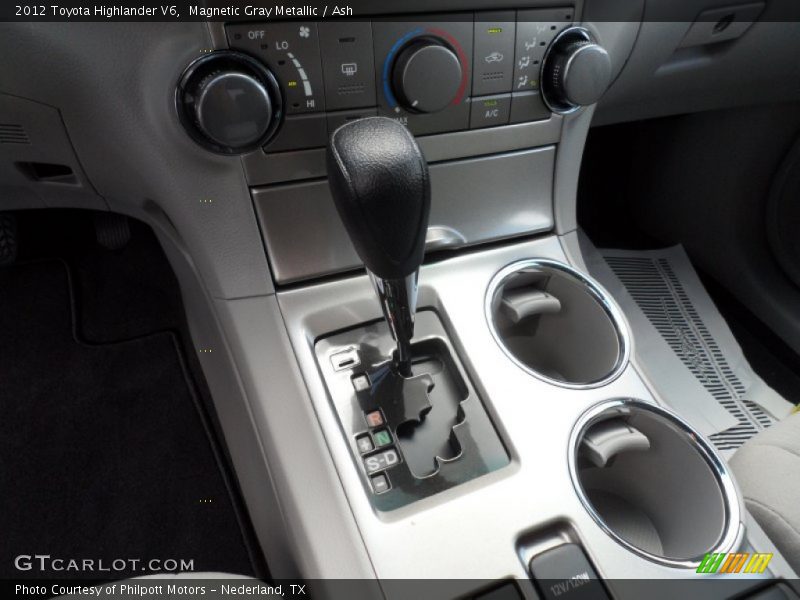 Magnetic Gray Metallic / Ash 2012 Toyota Highlander V6