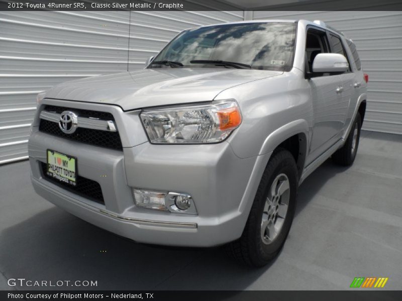 Classic Silver Metallic / Graphite 2012 Toyota 4Runner SR5