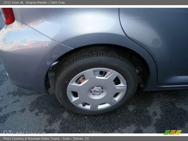 Stingray Metallic / Dark Gray 2012 Scion xB