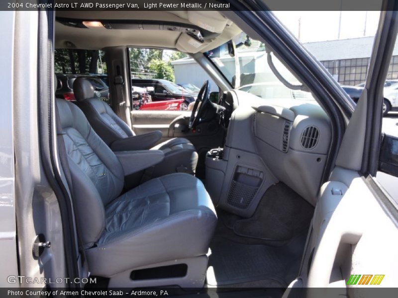 Light Pewter Metallic / Neutral 2004 Chevrolet Astro LT AWD Passenger Van