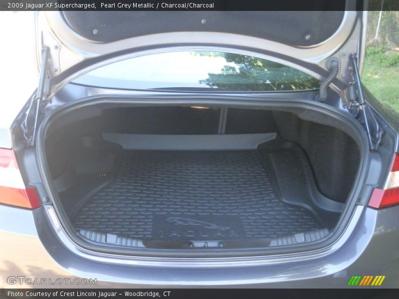 Pearl Grey Metallic / Charcoal/Charcoal 2009 Jaguar XF Supercharged