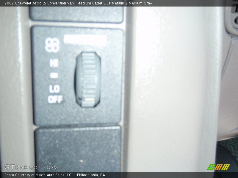 Medium Cadet Blue Metallic / Medium Gray 2002 Chevrolet Astro LS Conversion Van