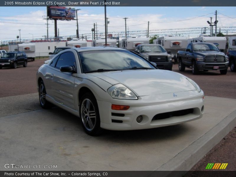 Dover White Pearl / Sand Blast 2005 Mitsubishi Eclipse GTS Coupe