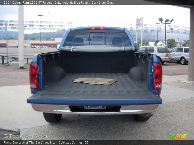 Atlantic Blue Pearl / Dark Slate Gray 2004 Dodge Ram 1500 ST Regular Cab