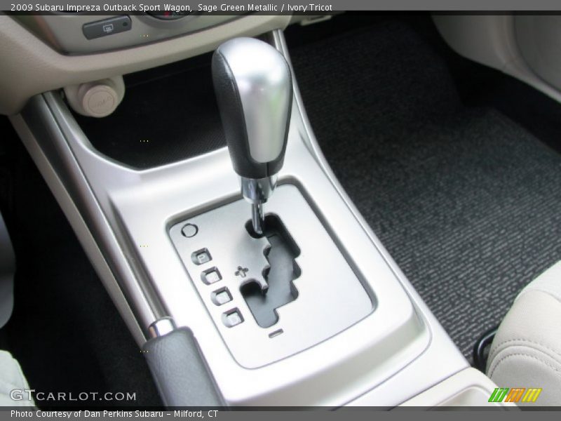 Sage Green Metallic / Ivory Tricot 2009 Subaru Impreza Outback Sport Wagon