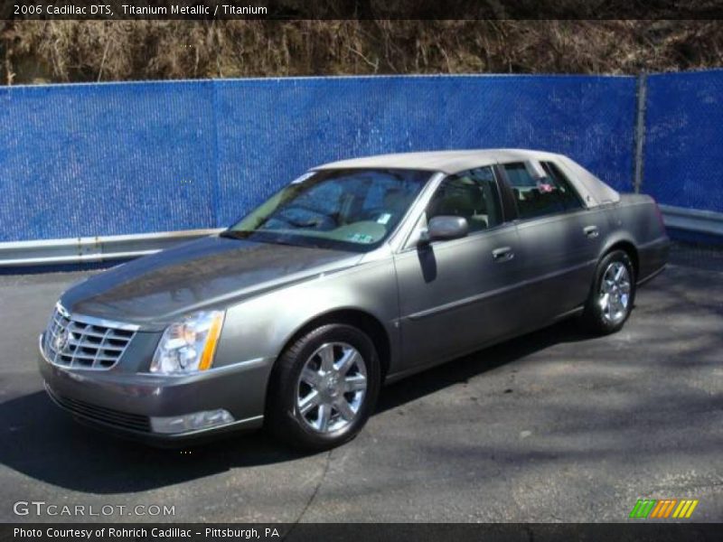 Titanium Metallic / Titanium 2006 Cadillac DTS
