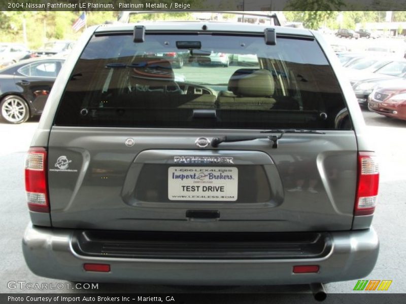 Platinum Metallic / Beige 2004 Nissan Pathfinder LE Platinum