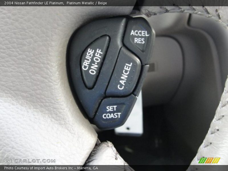 Platinum Metallic / Beige 2004 Nissan Pathfinder LE Platinum