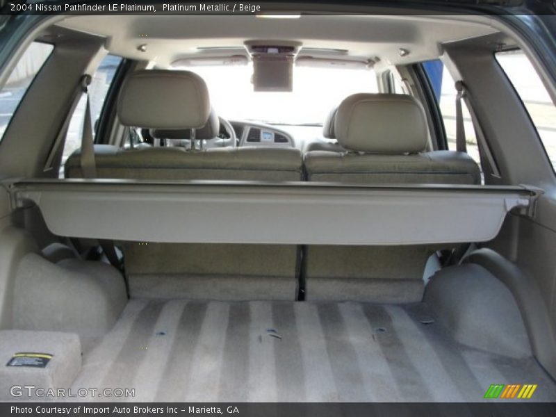 Platinum Metallic / Beige 2004 Nissan Pathfinder LE Platinum
