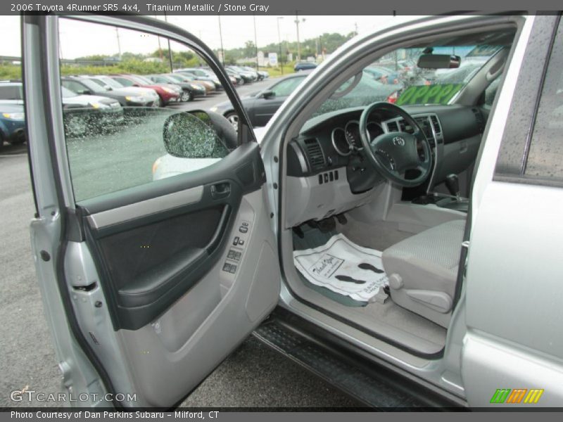 Titanium Metallic / Stone Gray 2006 Toyota 4Runner SR5 4x4