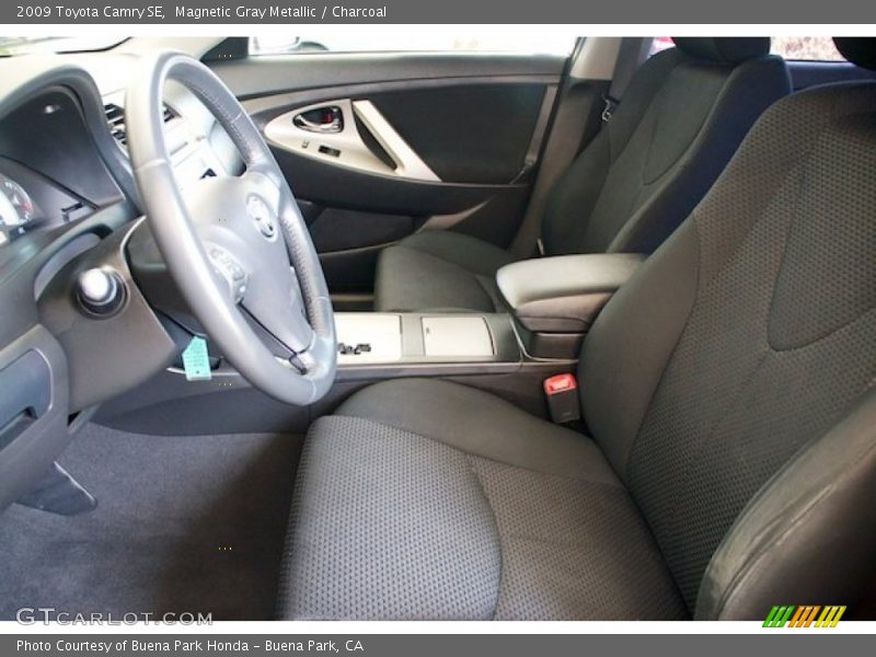 Magnetic Gray Metallic / Charcoal 2009 Toyota Camry SE