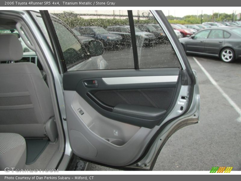 Titanium Metallic / Stone Gray 2006 Toyota 4Runner SR5 4x4