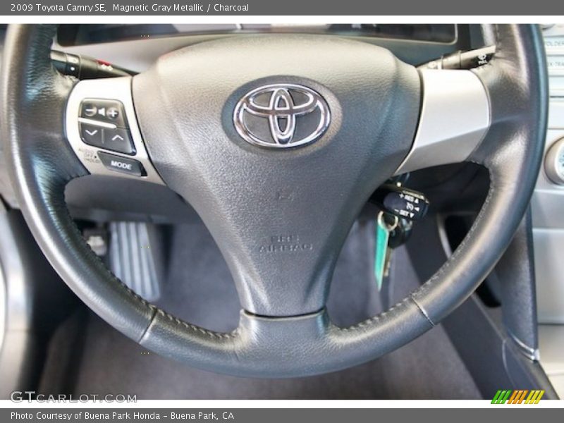 Magnetic Gray Metallic / Charcoal 2009 Toyota Camry SE