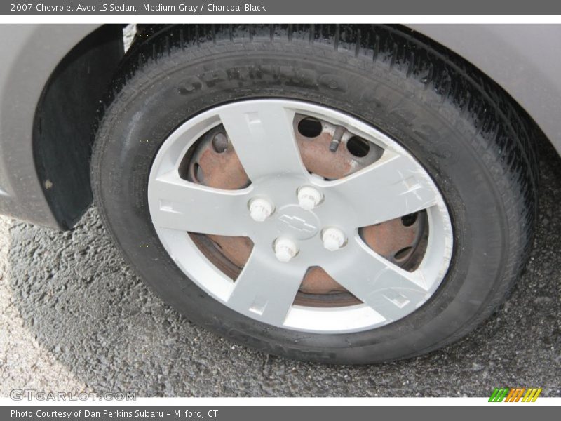 Medium Gray / Charcoal Black 2007 Chevrolet Aveo LS Sedan