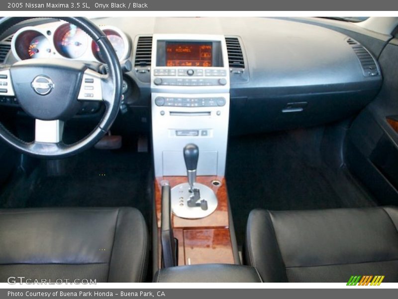 Onyx Black / Black 2005 Nissan Maxima 3.5 SL