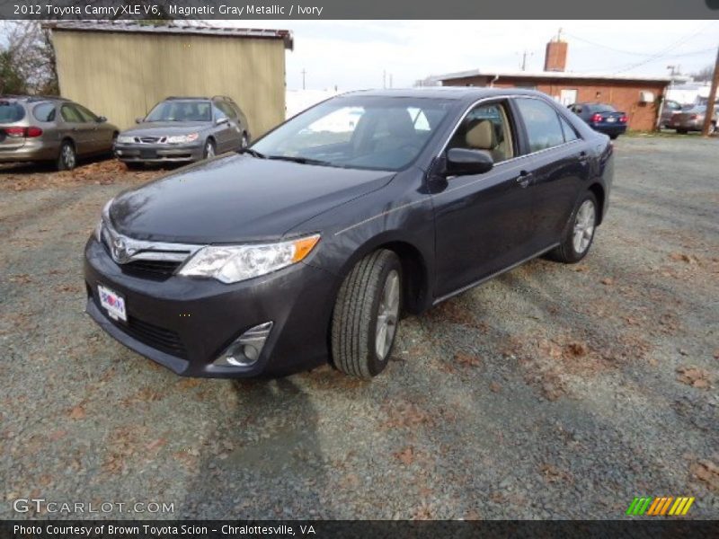 Magnetic Gray Metallic / Ivory 2012 Toyota Camry XLE V6
