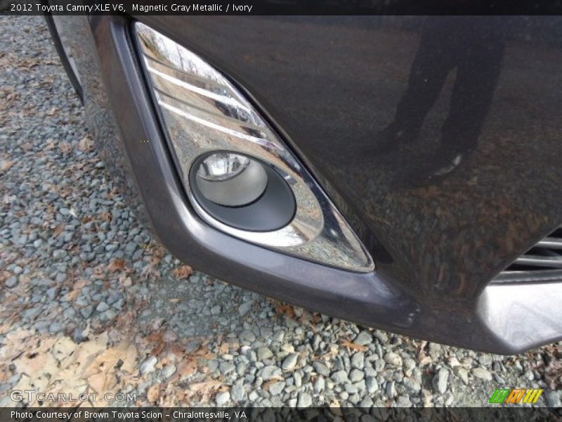 Magnetic Gray Metallic / Ivory 2012 Toyota Camry XLE V6