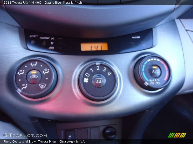 Classic Silver Metallic / Ash 2012 Toyota RAV4 I4 4WD