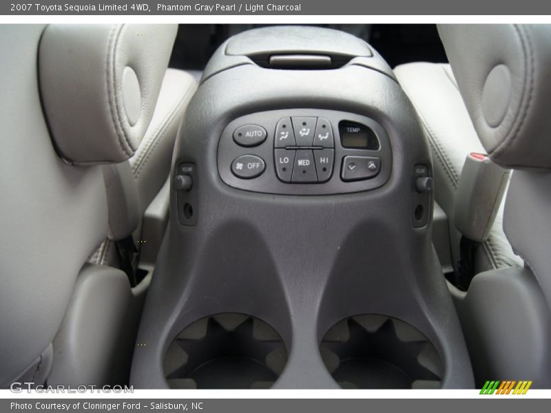 Phantom Gray Pearl / Light Charcoal 2007 Toyota Sequoia Limited 4WD